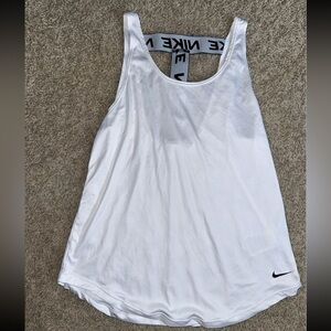 Nike Workout Tank Top Size M